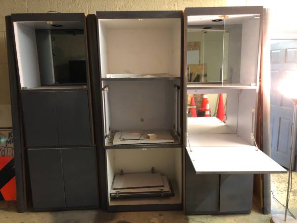 "BEST OFFER" CUSTOM FORMICA WALL UNIT 1