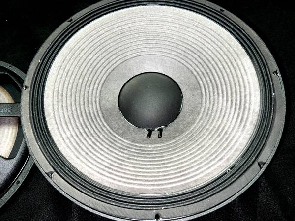 EXCELLENT SHAPE, JBL 2226HPL PRO AUDIO / PA WOOFERS - $325 (Colorado Springs)62970103751811121