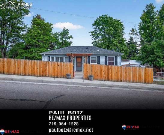 $365,000 / 2br - 822 W Monroe Street (Colorado Springs)63658128942209120