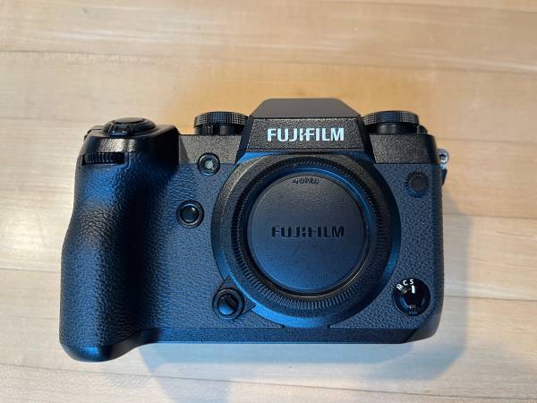 Fujifilm X-H1 camera body - photo/video - by owner - electronics