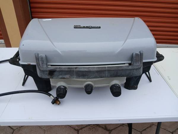 Propane camp stove with griddle 1