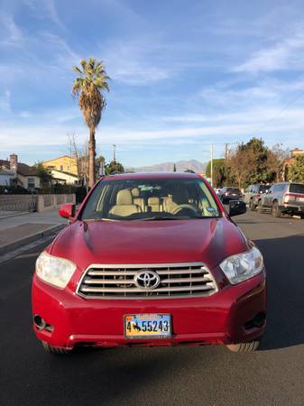2010 TOYOTA HIGHLANDER, - $8.900 (San Gabriel)63476633936257120