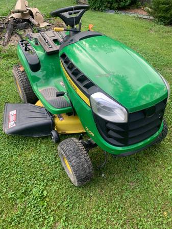 John Deere D100 1