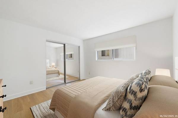 $2,325 / 1br - 700ft2 - Patio/Balcony, 1 Bedroom 1 BA in Sherman Oaks, On-Call Maintenance (Sherman Oaks / Nearby Ventura Blvd)63953216635906121