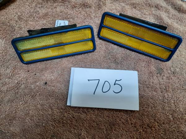 1978-1981 Camaro front marker lights 1