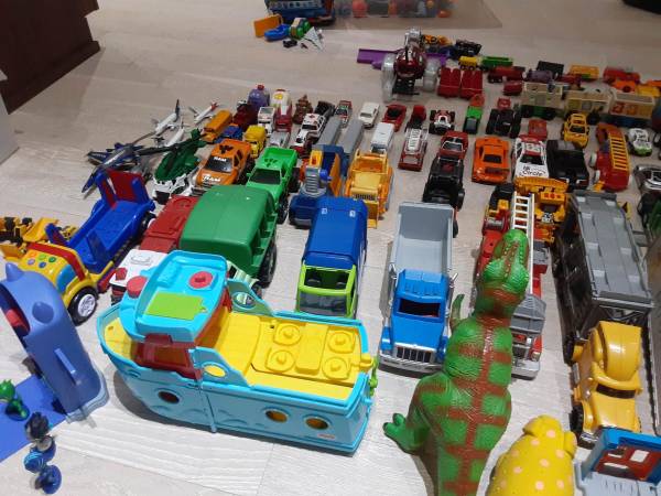 Toys cars - $5 (Arligton)63471432052483123