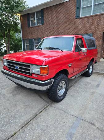 1990 Ford Bronco Eddie Bauer - $10,000 (Vestavia)63622020999297121