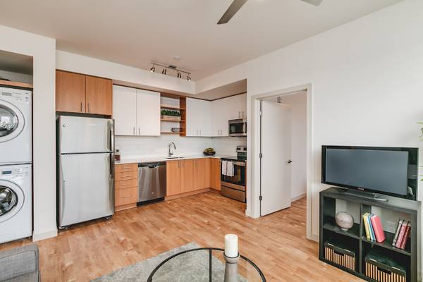 $1,795 / 2br - Great Experiences Are Just Around The Corner @ Tillamook Street Lofts! (NE Portland, Hollywood District, Grant Park)63956353685378122