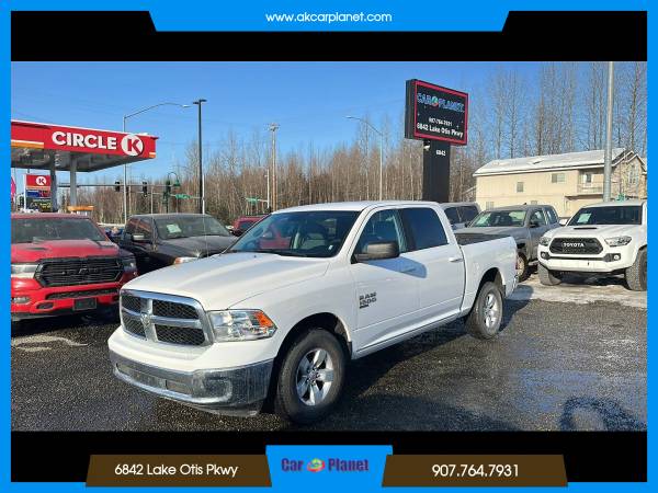 2021 Ram 1500 Classic Crew Cab - Financing Available! 1
