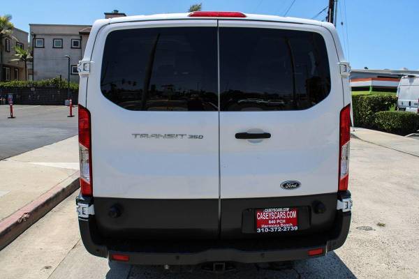 2015 Ford Transit Wagon XL - $25,990 (+ Caseys Cars Inc - Drive Home Quality Today!)63624676148353123