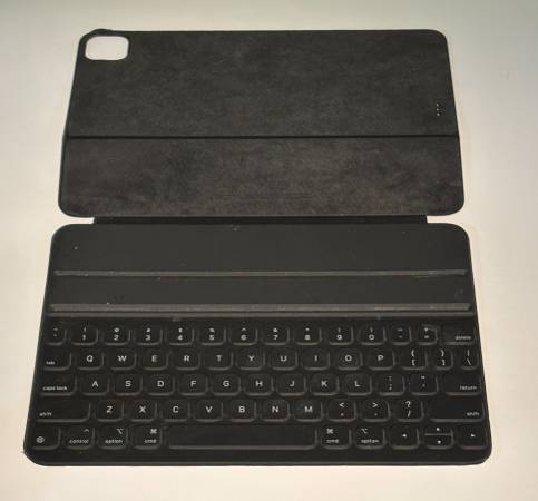 Genuine Apple A2038 Smart Keyboard for iPad Pro 11