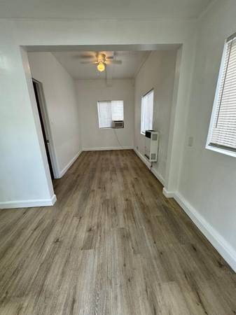 $2100.00 / 1br - 600ft2 - Modern 1 Bed / 1 Bath Apartment in Los Angeles, CA - Available 09/25 -63857623667585120