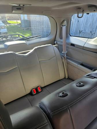 SRX 4.6 V8 LEATHER CADILLAC - $3,000 (Texas city)63622283918083124
