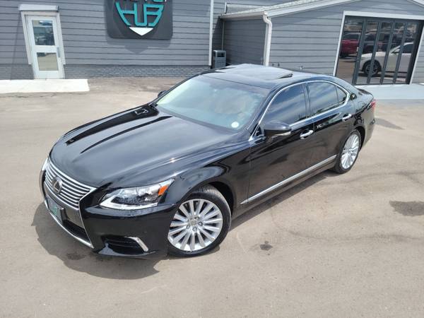 2016 Lexus LS 460 AWD, 47K Millas - $26,900 (AUTO HUB)63619773774209121