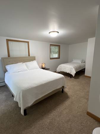 $3800.00 / 2br - Lakefront 2BR  Furnished  Utilites + WiFi  + Cable  Fire pit + Grill63845960824833123