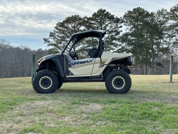 2023 Yamaha Wolverine RMax2 1000 XT-R - $20,500 (Albertville)63438159057281120