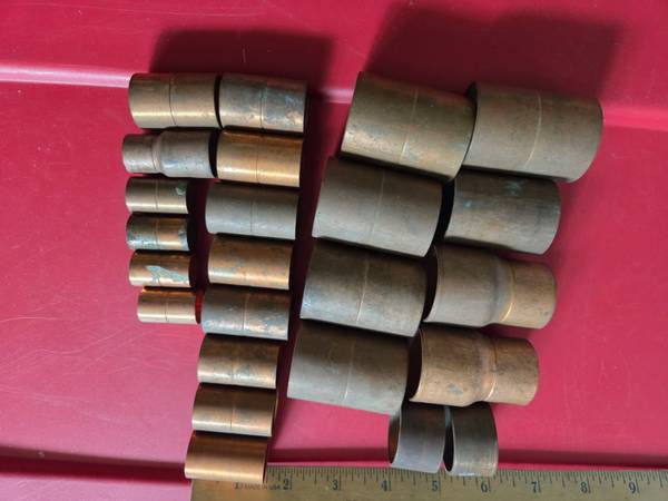 24 Copper Coupling Fittings 1