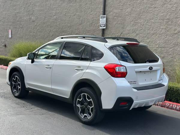 2014 Subaru XV Crosstrek Limited - CUERO - PROPIETARIO DEL COSTO OESTE - BAJA MILLAje - $10,900 (Subaru Crosstrek en Beaverton)63441421804545123