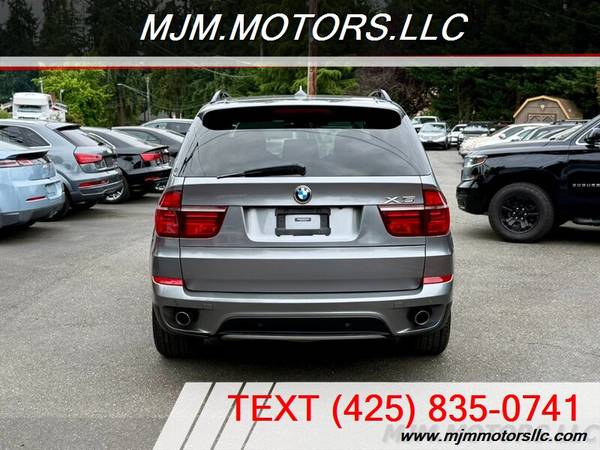 **2013** BMW X5 xDRIVE35i, LUXURY, POWER AND ADVENTURE IN EVERY MILE - $6,99563442305962883123