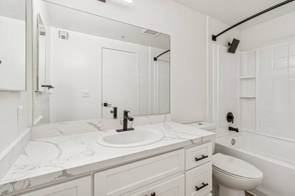 $3,360 / 2br - 1090ft2 - ¡2 SEMANAS GRATIS! ¡HA LLEGADO SU MOMENTO!! SU NUEVO HOGAR LO ESPERA63865481519873121