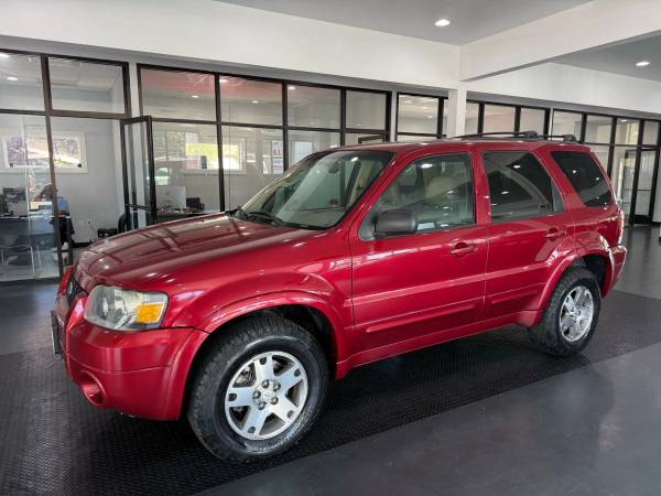 2005 Ford Escape Limited Sport Utility 4D V6, 3.0 Litros - CONCESIONARIO CUDL CERTIFICADO - $4995.0063618518836481120
