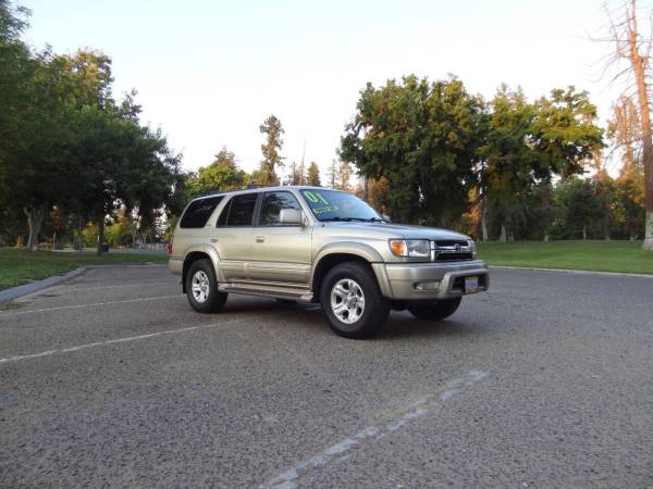 2001 Toyota 4Runner Limited 4 puertas SUV - $8,995 (Best Price Auto Sales)63470781969539122