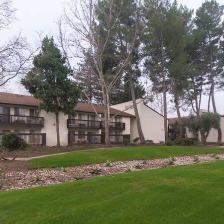 $1,838 / 1br - Pet-Friendly! Bring your pet home today! (concord / pleasant hill / martinez)63695821995521120
