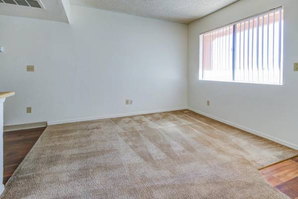 $790 / 1br - 472ft2 - 🌟 Welcome to Garden Plaza Apartments!  CALL US! $500 OFF🌟 (Sierra Vista)63841346314625124