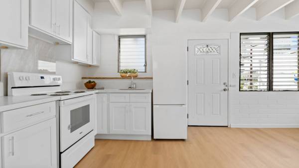 $1,875 / 1br - 338ft2 - Controlled Access/Gated, Laundry Facilities, Public Transportation (1909 Kahakai Dr, Honolulu, HI)63939530121730122
