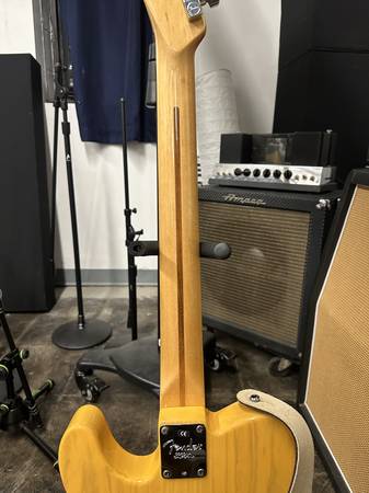 Fender FSR American Butterscotch Custom Telecaster - $1.300 (Allston)63439001459073124