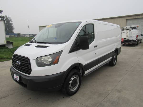 2017 FORD TRANSIT 250 VAN LOW ROOF STOCK#2775 1