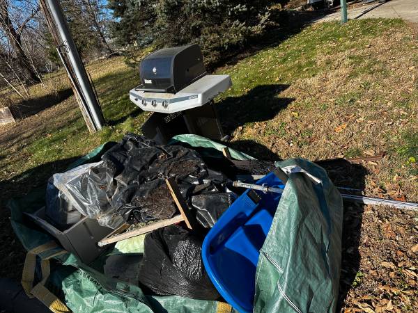 Scrap metal curb alert 1