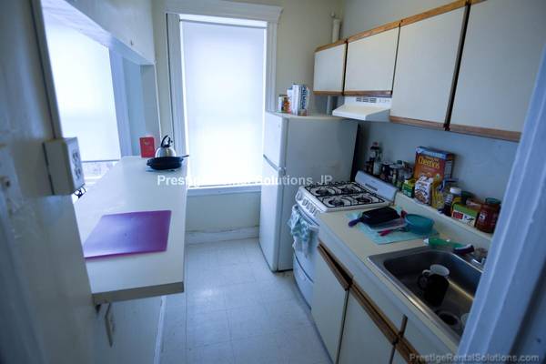 $2,295 / 1br - BOSTON RIVERWAY 1BD DISPONIBLE 8/1 CAMINANDO A LONGWOOD MÉDICO Y BROOKLINE (Fenway)63839290909185123