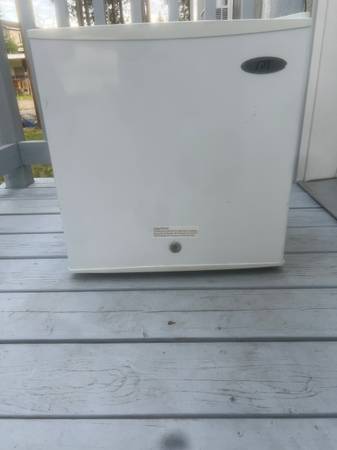 Mini Freezer 1
