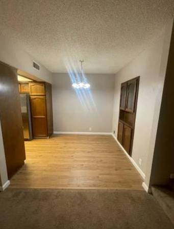 $1,000 / 2br - Beautiful open floor plan a must see! (Sacramento, CA)64043669537794124