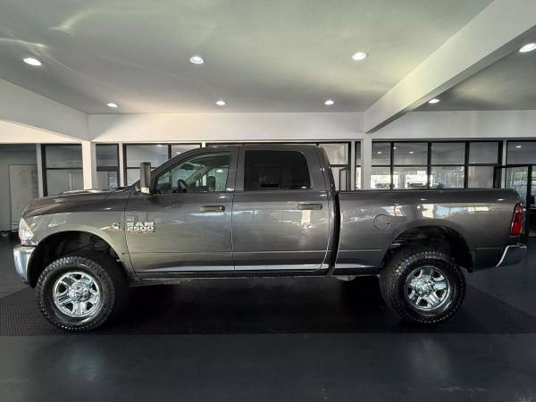 2016 Ram 2500 Crew Cab Tradesman Pickup 4D 6 1/3 ft 6-Cil, Turbo Diésel, - $24995.0063618518936321123