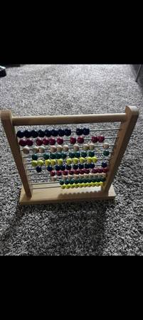 Melissa and Doug Wooden Counting toy 1