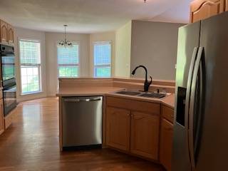 $2,300 / 3br - 1684ft2 - Beautiful Reems Creek Rental (Weaverville)64029372675203124
