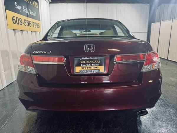 2011 Honda Accord EX Sedan AT - $7,900 (2121 n stoughton rd madison wi 53704)63613817803137124