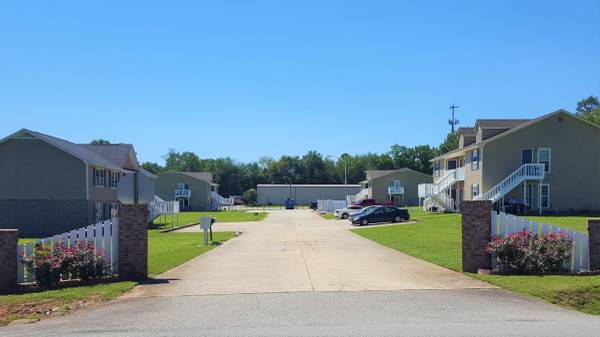 $999 / 2br - 1100ft2 - Meridianville  2 habitación 2 Baño (meridianville, al)63658776673025121