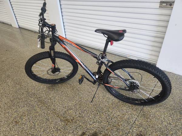 Mongoose Bicycle. Coon Rapids. Delivery Available - bicycles - by 