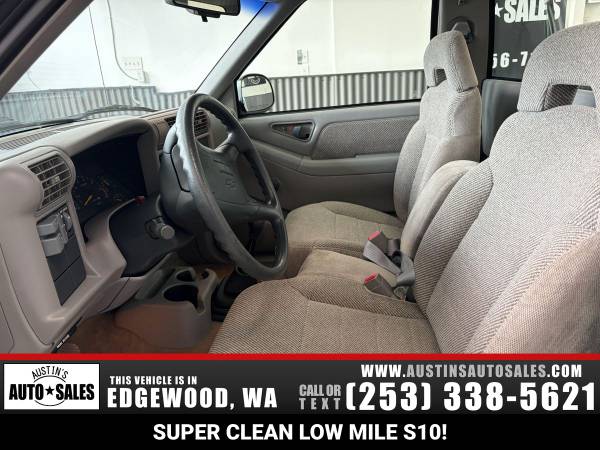 1997 Chevrolet S-10 LS - Photo 15