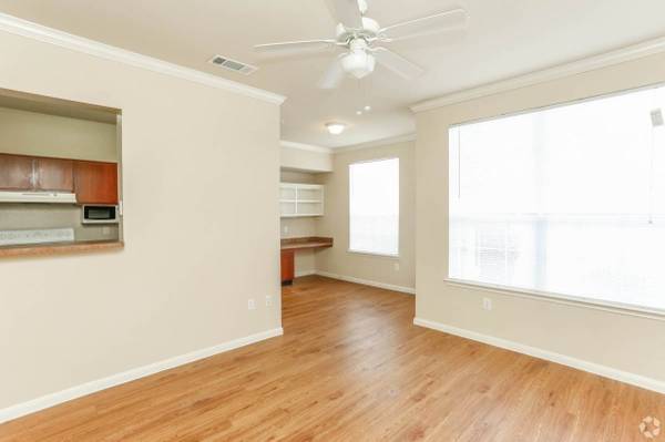 $1,642 / 3br - 1446ft2 - Upgrade your lifestyle: Stunning 3 BR, 1446 Sq Ft homes. (Pearland)63924168364163123