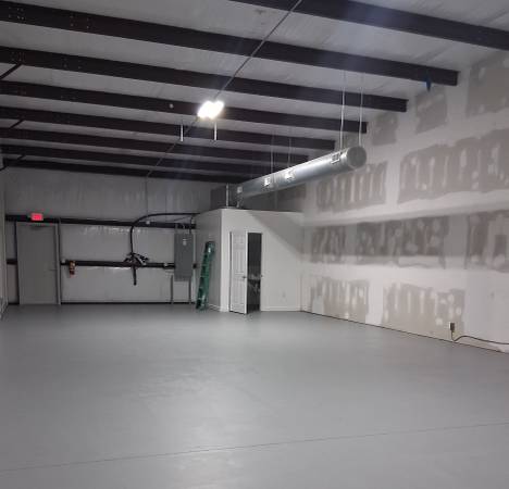 $2,025 đ We have a  1500SF unit available to Lease!! đ (panama city beach)64193709565571121