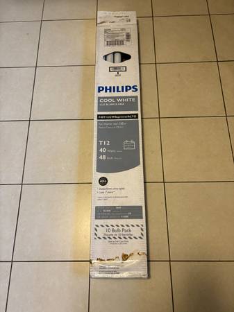 5 - 40W 48 inch cool white flourescent lamps 1