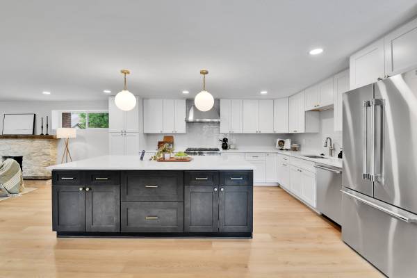 $1,499,900 / 4br - 3736ft2 - Lakewood Luxury Villa (Lakewood)63973504201218123