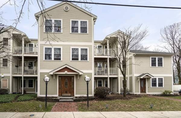 $1,800 / 3br - Clean & Convenient – Spacious Room with Private Bath & Patio near MCPH63298158905217122