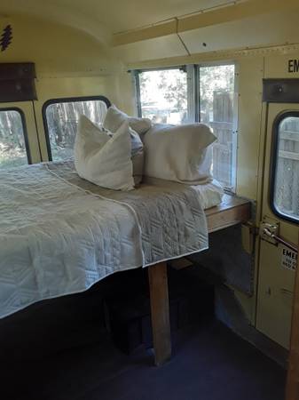 $250 / 1br - 250ft2 - School bus/ tiny house (Shingletown)63972531833602123