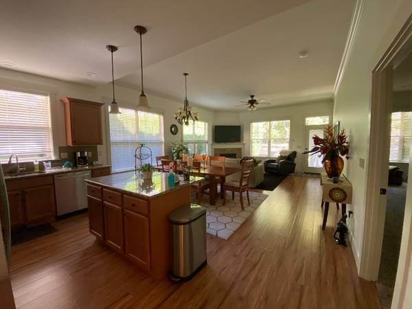 $4200.00 / 3br - 2182ft2 - Casa adosada completamente amueblada en hermoso vecindario63831771795203122