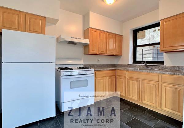 $2,495 / 1br - NO FEE! Large 1 Bedroom Right By Prospect Park & B/Q Trains (Prospect Park South / Prospect Park / Flatbush)63912048176258124